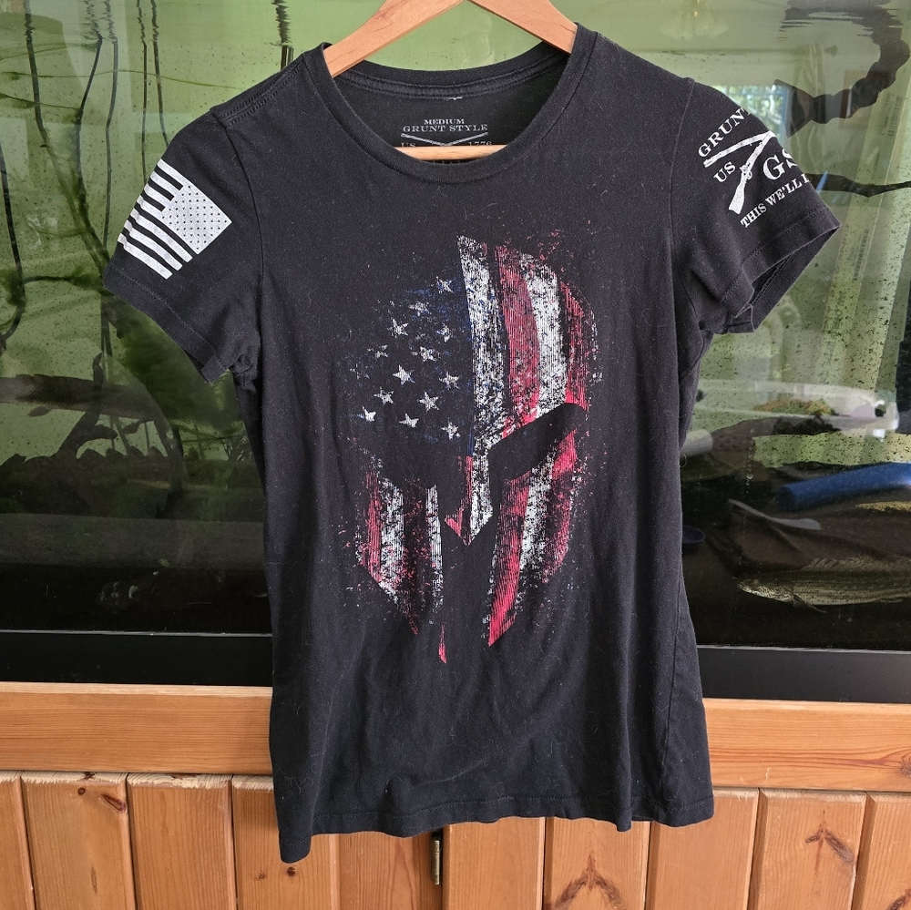 🧡 B2G1 GUC women's grunt style American flag spartan short sleeve shirt